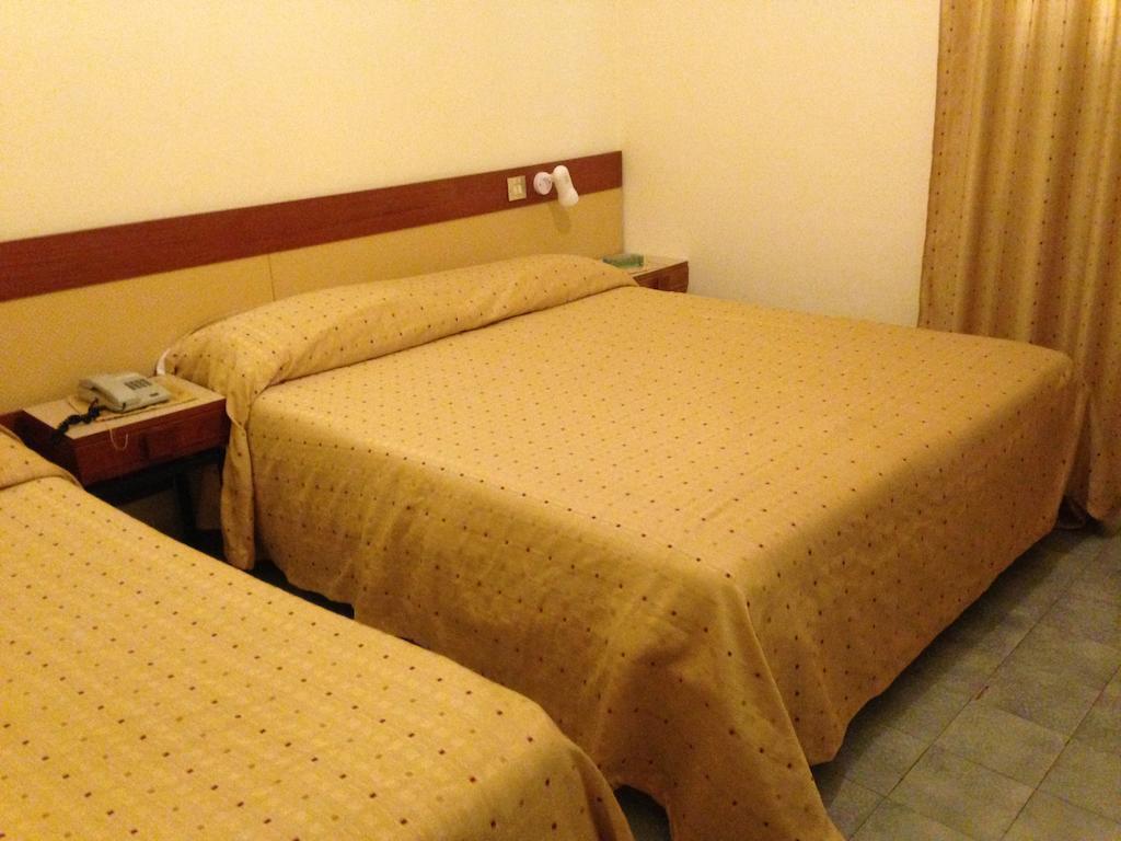 Villa Diana - Beach & Rooms Ischia Buitenkant foto