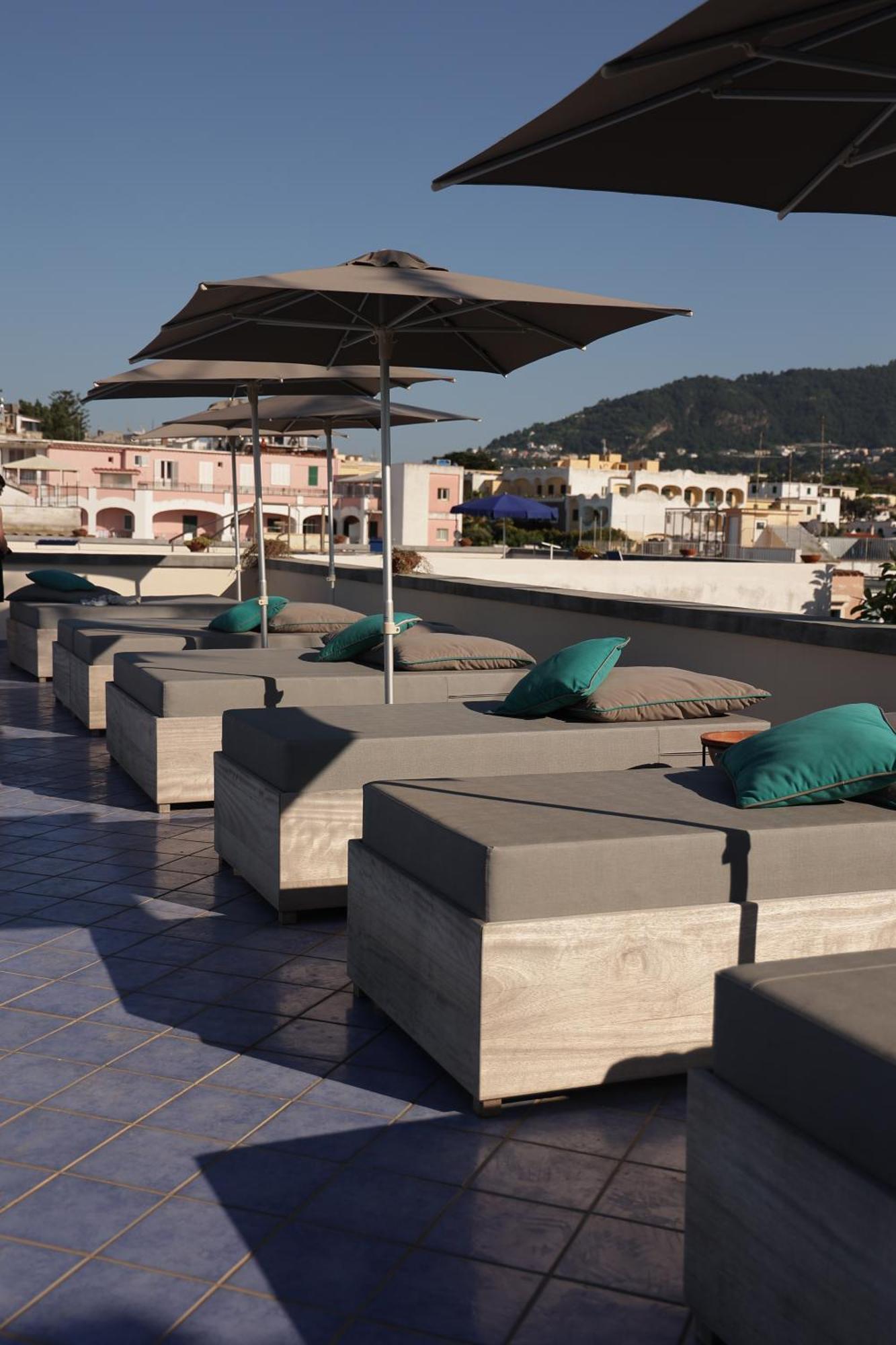 Villa Diana - Beach & Rooms Ischia Buitenkant foto